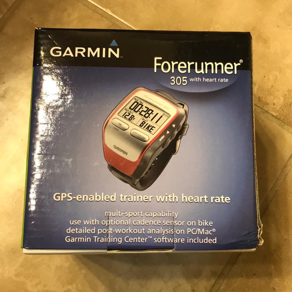 Garmin ☀︎︎ Forerunner 305 GPS Enabled Trainer for Runners